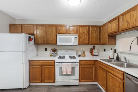 Tiny photo for 1620 Covina Drive, Columbus, OH 43228 (MLS # 226034451)