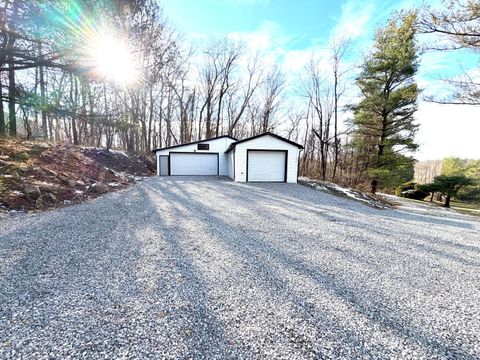 Tiny photo for 14277 National Road SE, Thornville, OH 43076 (MLS # 225045124)