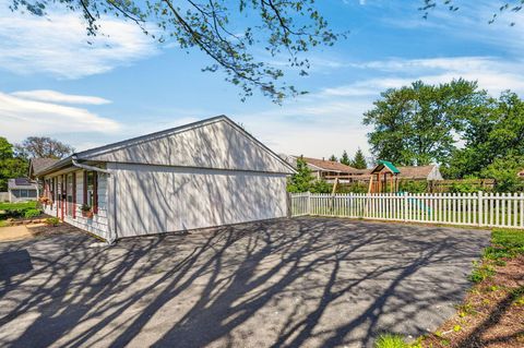 Tiny photo for 4900 Root Street, Columbus, OH 43207 (MLS # 226012981)