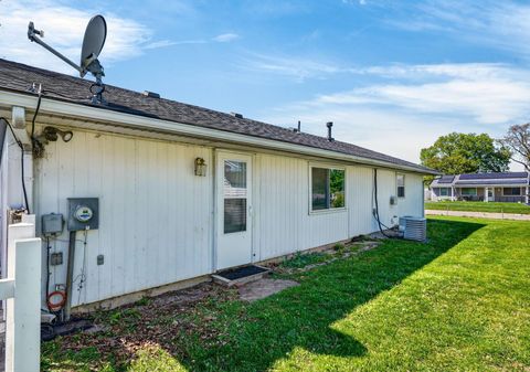 Tiny photo for 4900 Root Street, Columbus, OH 43207 (MLS # 226012981)