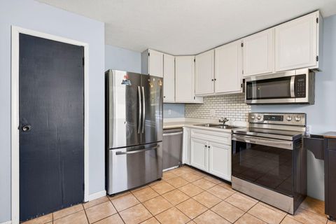 Tiny photo for 4900 Root Street, Columbus, OH 43207 (MLS # 226012981)