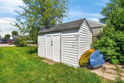 Tiny photo for 4900 Root Street, Columbus, OH 43207 (MLS # 226012981)