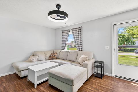 Tiny photo for 4900 Root Street, Columbus, OH 43207 (MLS # 226012981)