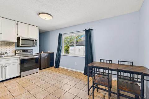 Tiny photo for 4900 Root Street, Columbus, OH 43207 (MLS # 226012981)