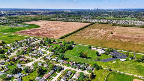 Tiny photo for 4900 Root Street, Columbus, OH 43207 (MLS # 226012981)