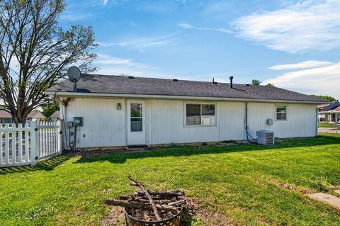 Tiny photo for 4900 Root Street, Columbus, OH 43207 (MLS # 226012981)