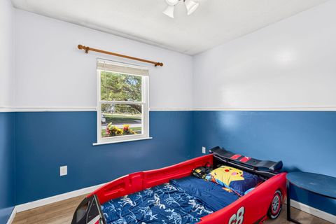 Tiny photo for 4900 Root Street, Columbus, OH 43207 (MLS # 226012981)