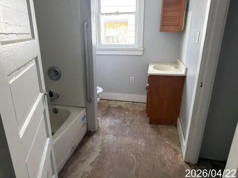 Tiny photo for 53 Chicago Avenue, Columbus, OH 43222 (MLS # 226014242)