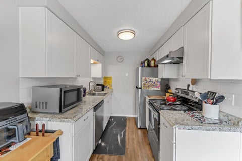 Tiny photo for 2815 Avati Drive, Columbus, OH 43207 (MLS # 226036376)