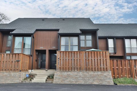 Photo of 4762 Crazy Horse Lane 4 #4, Westerville, OH 43081 (MLS # 226009277)