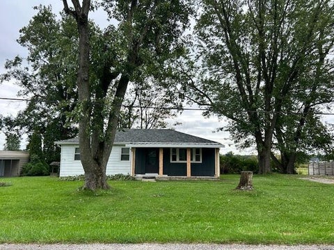 Photo of 778 Lake Shore Boulevard, Thornville, OH 43076 (MLS # 226036305)