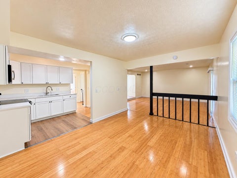 Tiny photo for 2434 Ottawa Drive, Columbus, OH 43229 (MLS # 226041319)