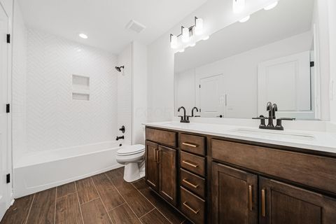 Tiny photo for 6465 Tanseyclose Lane, Dublin, OH 43016 (MLS # 226019524)