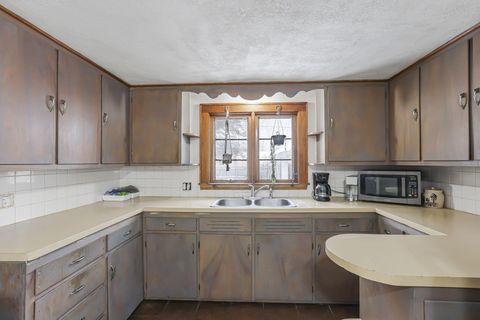 Tiny photo for 64 Fairmont Avenue, Newark, OH 43055 (MLS # 225045065)