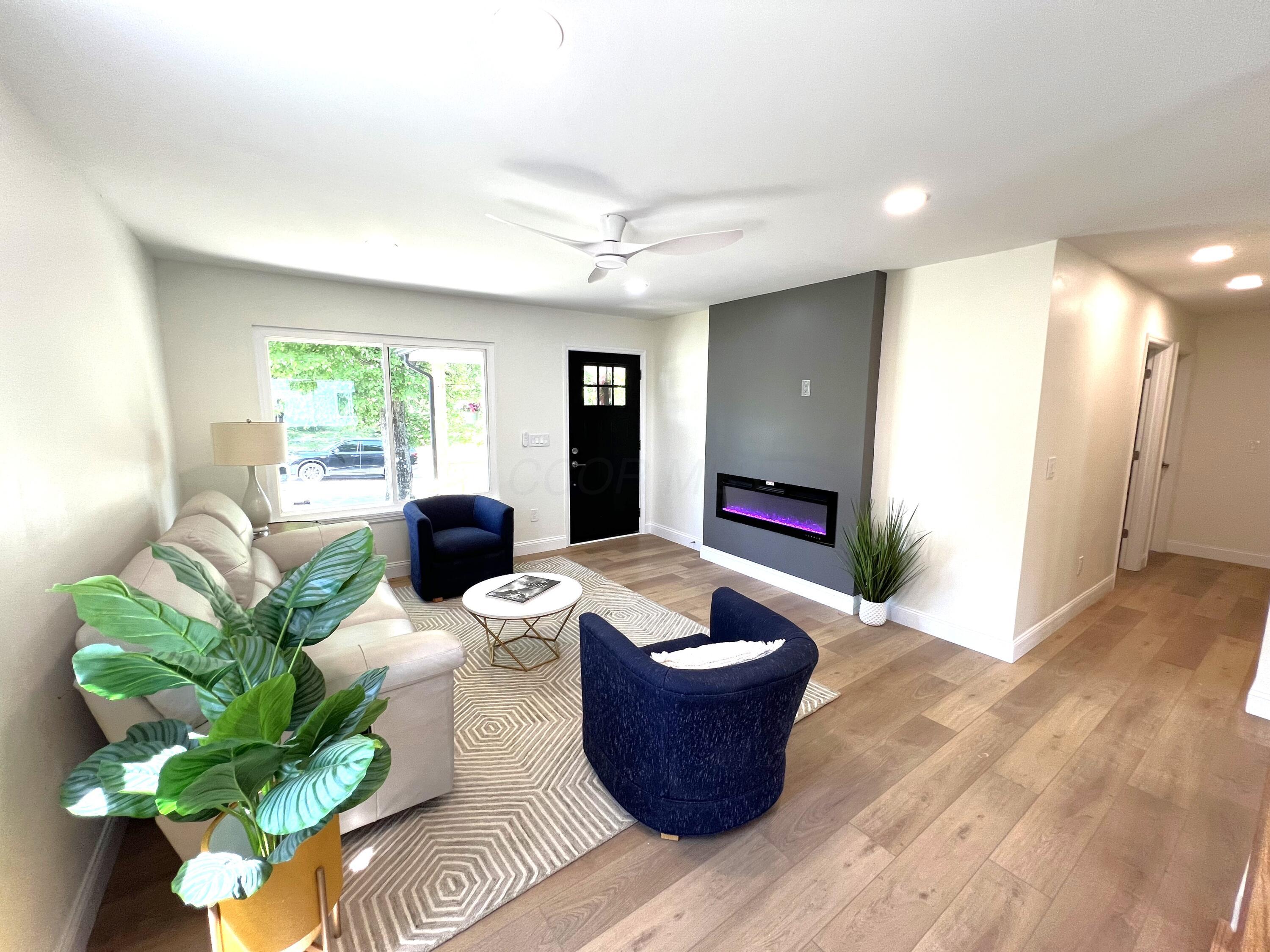 Columbus, Ohio 43223, United States, 4 Bedrooms Bedrooms, ,2 BathroomsBathrooms,Residential,Contingent,130462