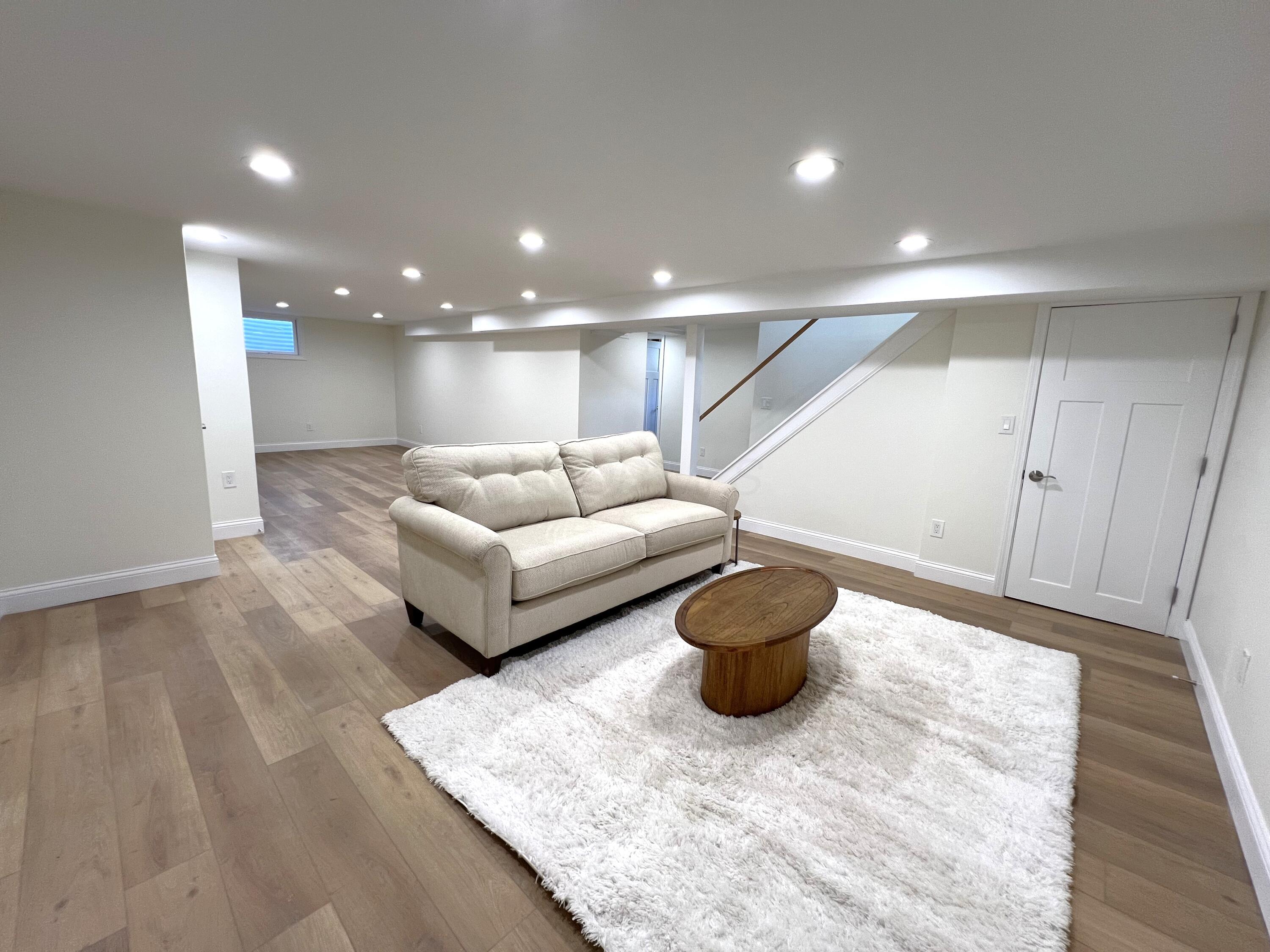 Columbus, Ohio 43223, United States, 4 Bedrooms Bedrooms, ,2 BathroomsBathrooms,Residential,Contingent,130462