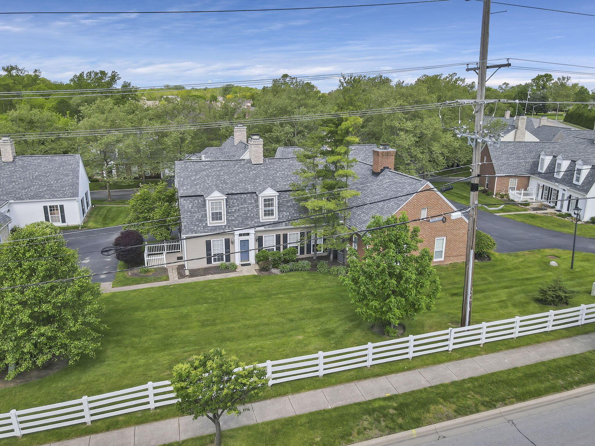 2498 Swan Drive, Grove City, Ohio image 25