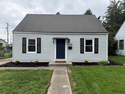 Photo of 1609 S Champion Avenue, Columbus, OH 43207 (MLS # 226035819)