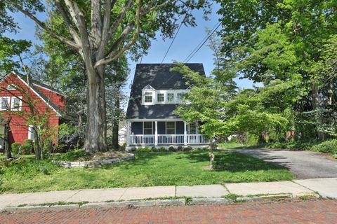 Photo of 125 S Knox Street, Westerville, OH 43081 (MLS # 226014053)