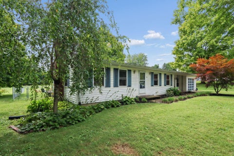 Tiny photo for 3035 Mud House Road NE, Lancaster, OH 43130 (MLS # 226034793)