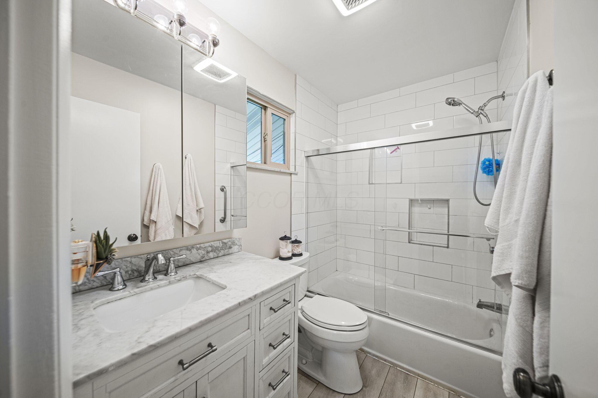 7236 Kimberly Court, Westerville, Ohio image 22