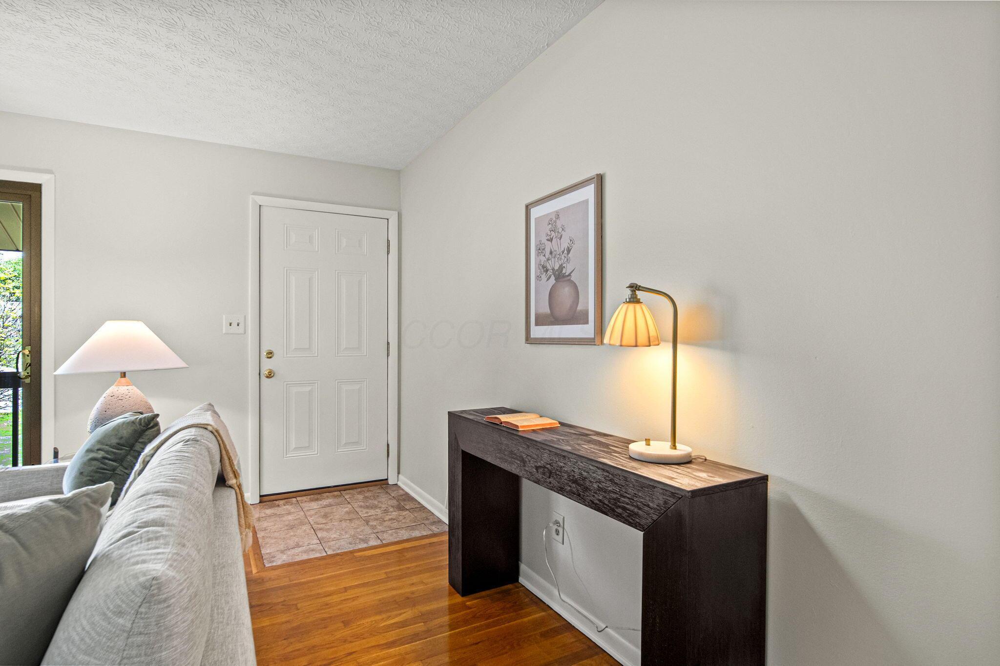 7236 Kimberly Court, Westerville, Ohio image 4