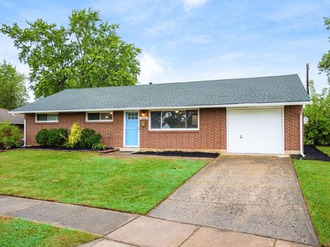 Photo of 6658 Furth Drive, Reynoldsburg, OH 43068 (MLS # 225038201)
