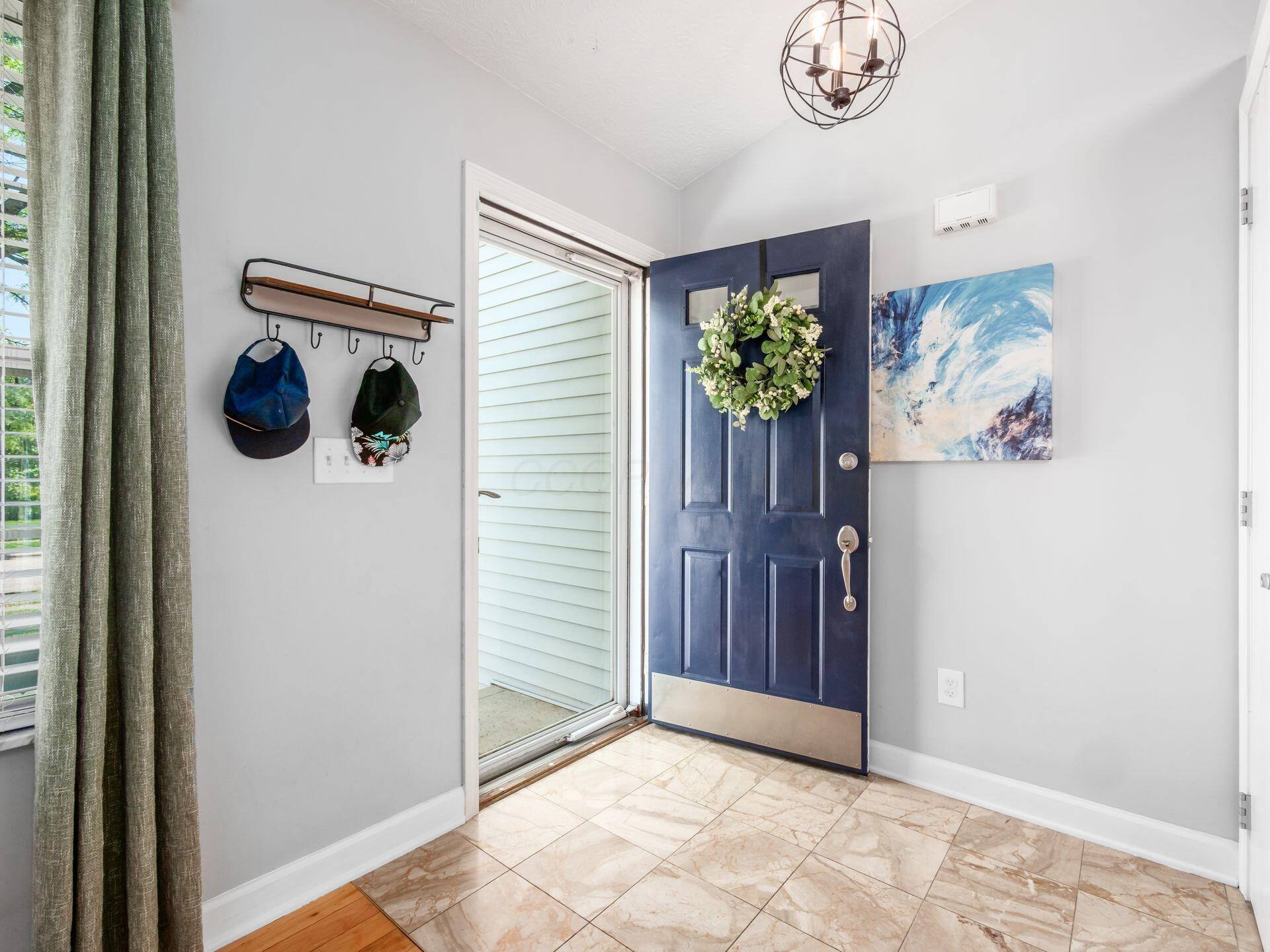 3259 Longspur Drive