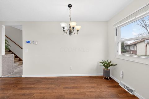 Tiny photo for 730 Penny Court, Gahanna, OH 43230 (MLS # 226008153)