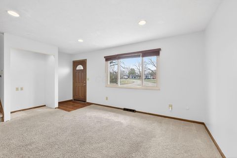 Tiny photo for 730 Penny Court, Gahanna, OH 43230 (MLS # 226008153)