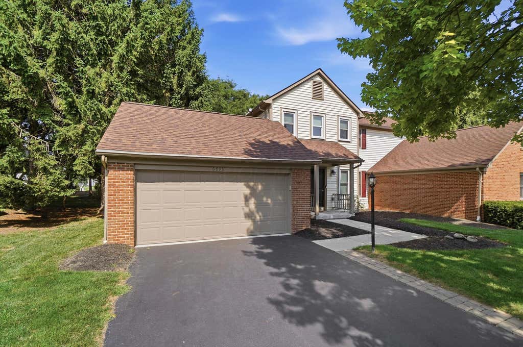 Photo of 6893 Vally Down Road, Dublin, OH 43017 (MLS # 226029086)