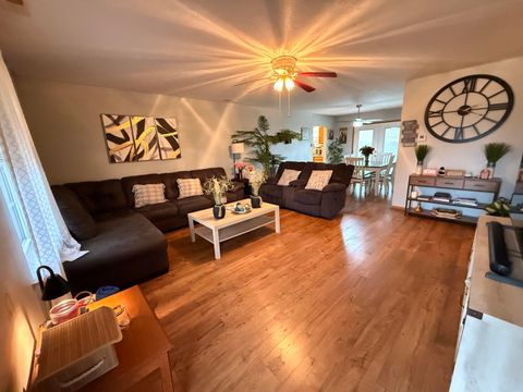 Tiny photo for 1517 Hawke Street, Bellefontaine, OH 43311 (MLS # 226005095)