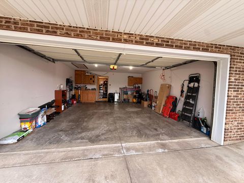 Tiny photo for 1517 Hawke Street, Bellefontaine, OH 43311 (MLS # 226005095)
