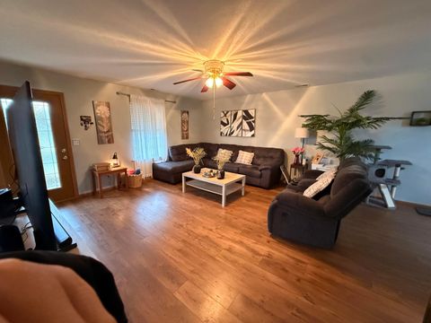 Tiny photo for 1517 Hawke Street, Bellefontaine, OH 43311 (MLS # 226005095)