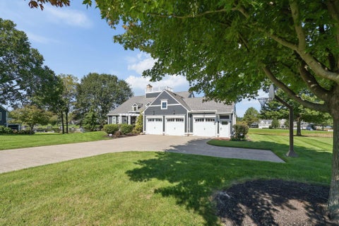 Tiny photo for 15310 Shoreline Drive, Thornville, OH 43076 (MLS # 226037455)