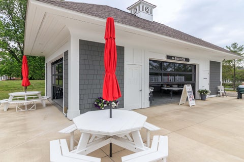Tiny photo for 15310 Shoreline Drive, Thornville, OH 43076 (MLS # 226037455)