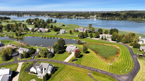 Tiny photo for 15310 Shoreline Drive, Thornville, OH 43076 (MLS # 226037455)
