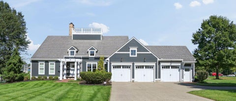 Photo of 15310 Shoreline Drive, Thornville, OH 43076 (MLS # 226037455)