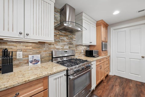 Tiny photo for 15310 Shoreline Drive, Thornville, OH 43076 (MLS # 226037455)
