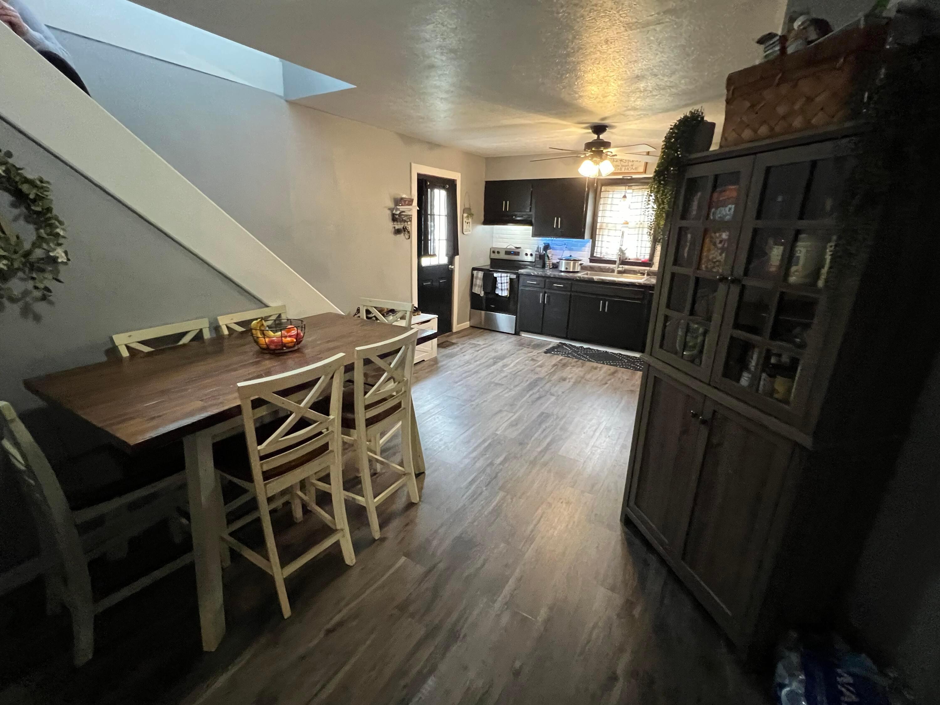 318 East Street, Sugar Grove, Ohio image 15