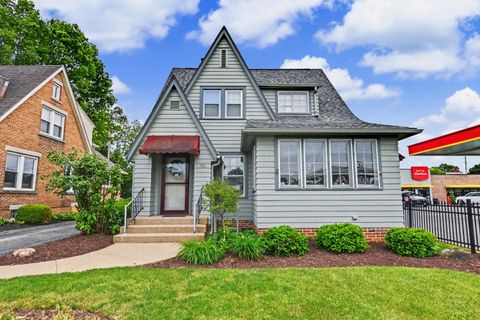 Photo of 743 & 743 1/2 Harding Way W, Galion, OH 44833 (MLS # 226018947)