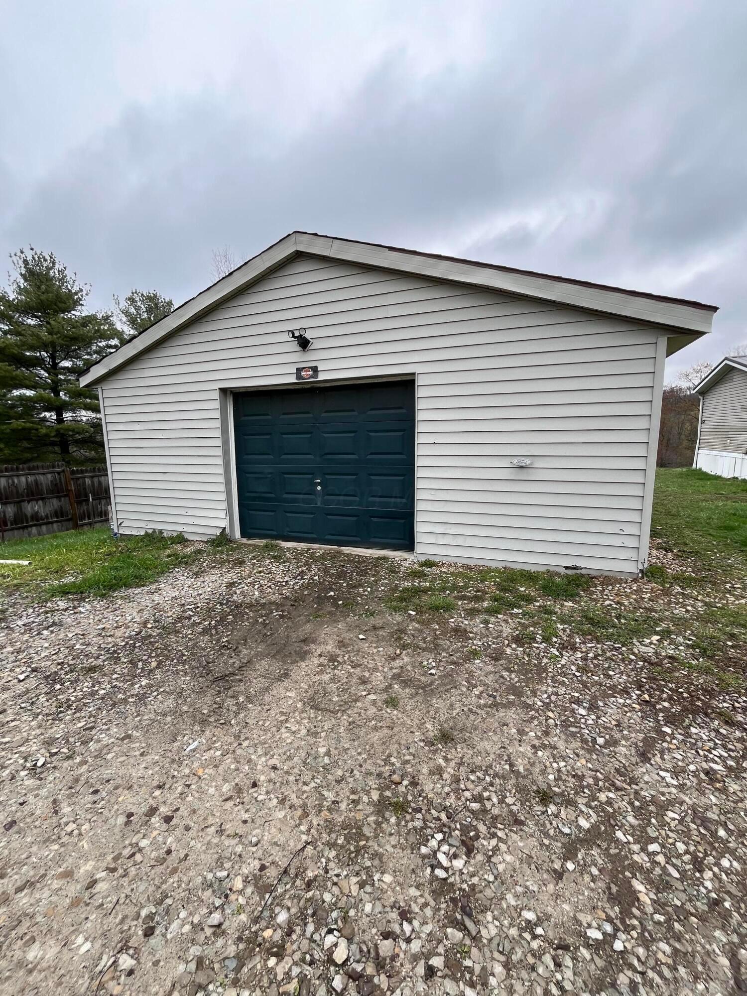 18195 Brushy Fork Road, Newark, Ohio image 37