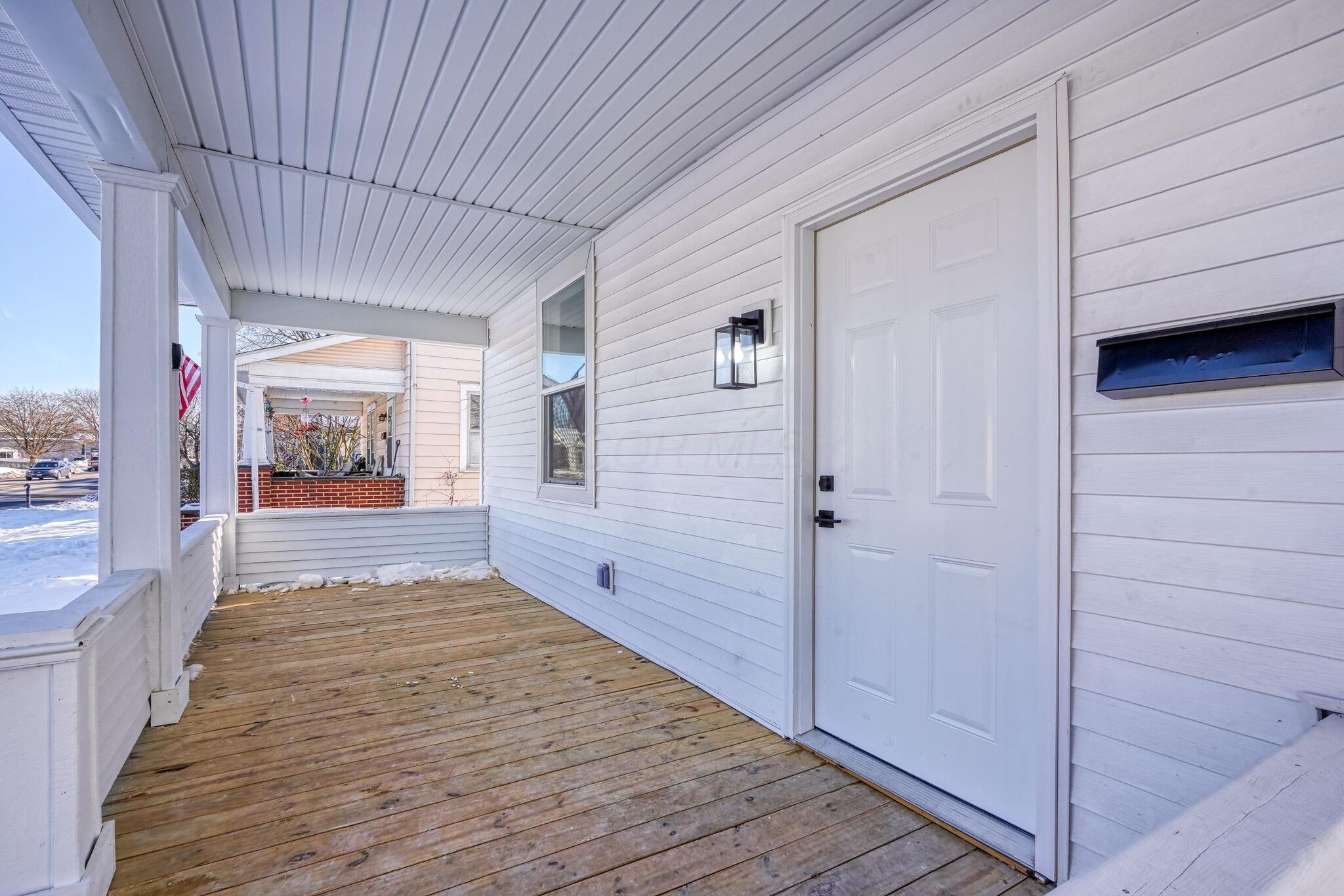 626 E 6th Avenue, Lancaster, Ohio image 3
