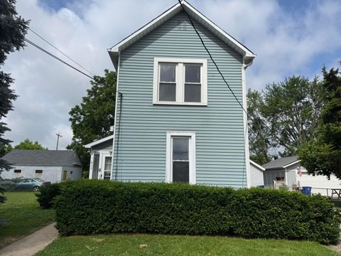 Photo of 411 Josephine Avenue, Columbus, OH 43204 (MLS # 226022503)