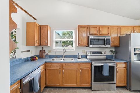 Tiny photo for 1167 Romona Place, Columbus, OH 43204 (MLS # 226014103)