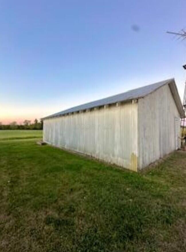 7378 Irvin Shoots Road, Morral, Ohio image 9