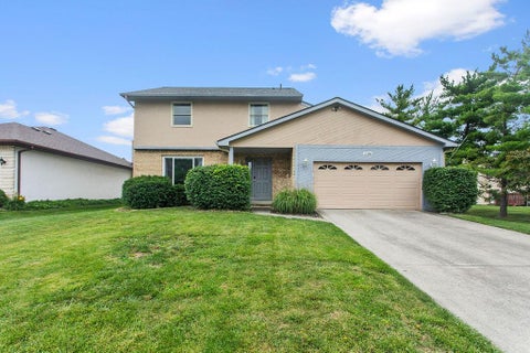 Photo of 2386 Parkview Drive, Grove City, OH 43123 (MLS # 226024045)