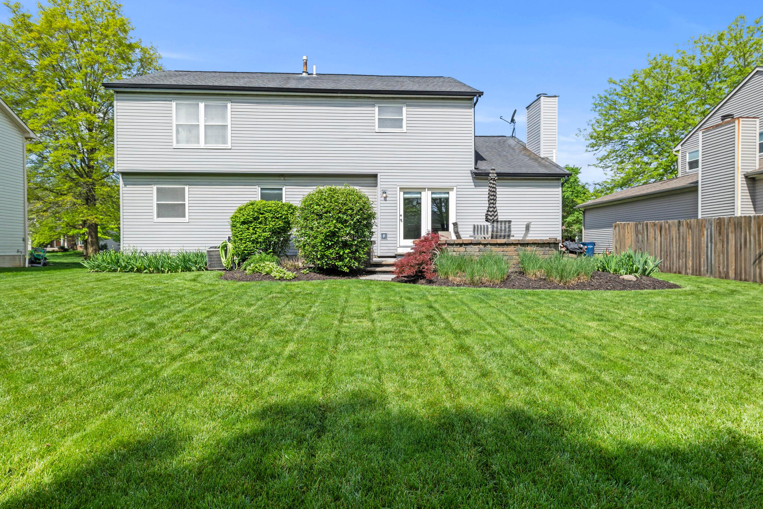 3098 Stouenburgh Drive, Hilliard, Ohio image 11