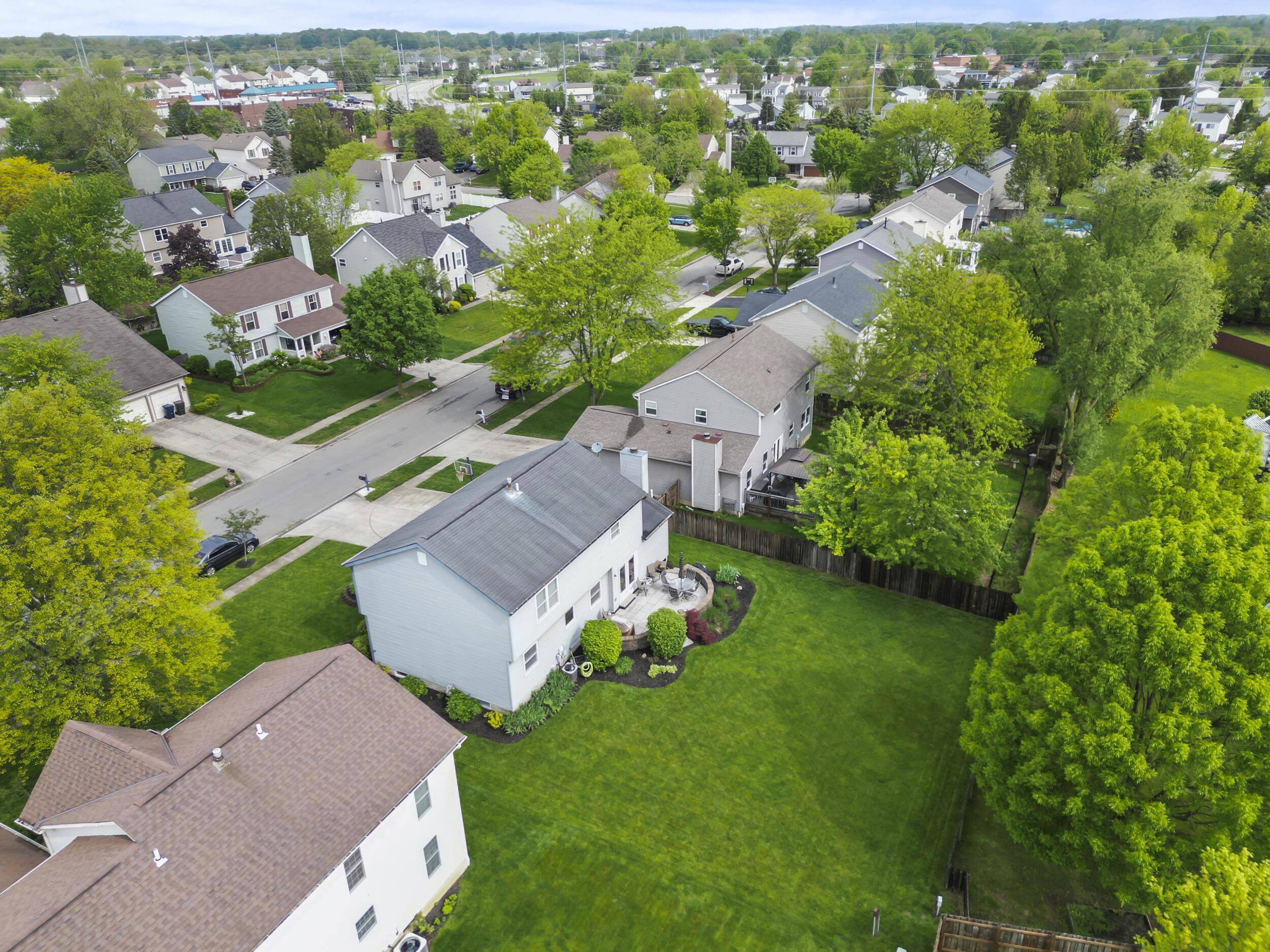 3098 Stouenburgh Drive, Hilliard, Ohio image 16