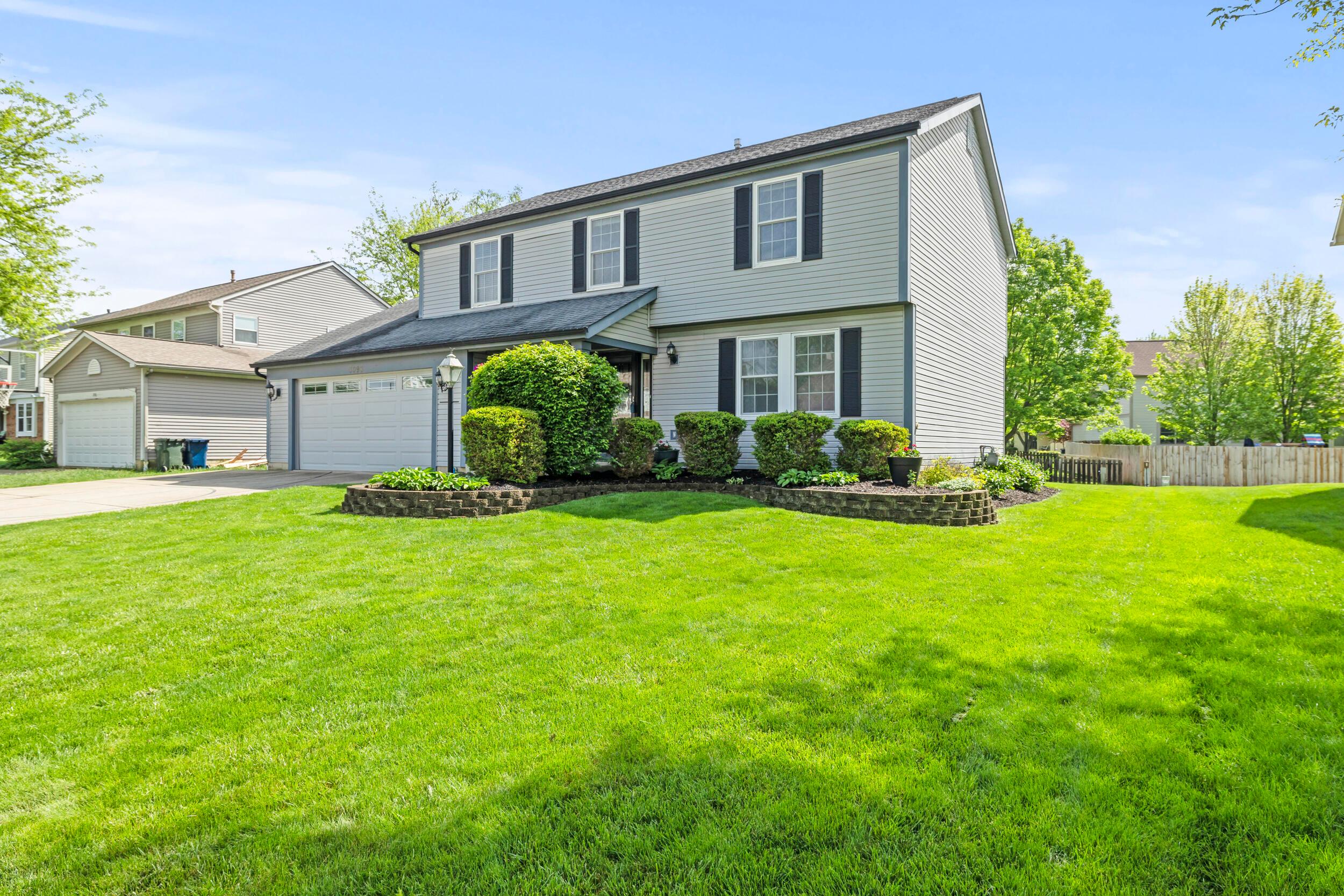 3098 Stouenburgh Drive, Hilliard, Ohio image 2